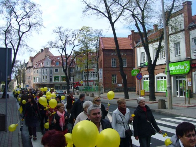 image033