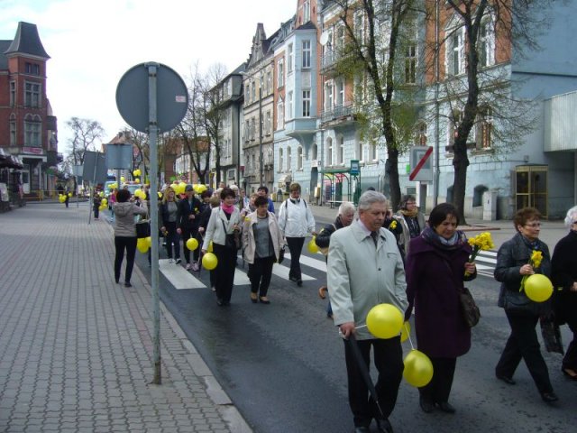 image035